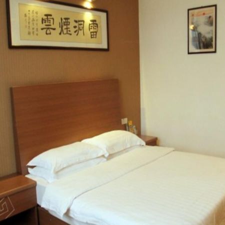 Anyi 158 Hotel Emeishan Лешань Екстер'єр фото