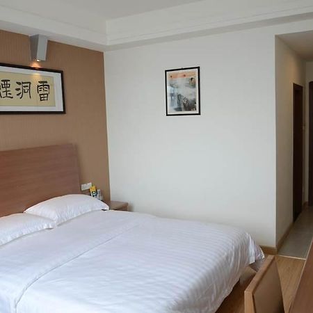 Anyi 158 Hotel Emeishan Лешань Екстер'єр фото